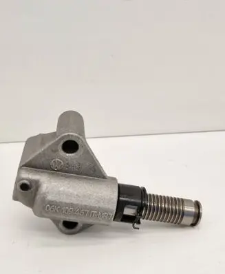 Volkswagen Golf VII Timing belt/chain tensioner 06K109467