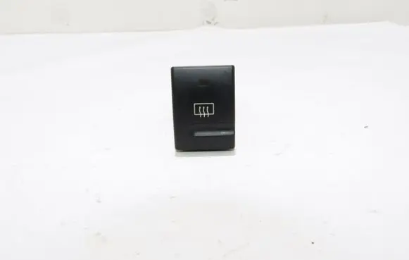 Peugeot 406 Windscreen/window heater switch