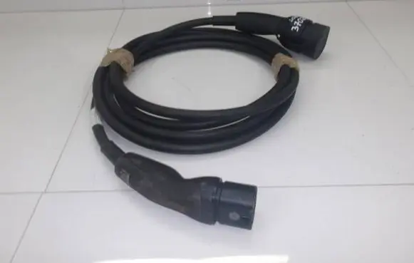 Polestar 2 Electric car charging cable 32324604