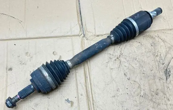 Renault Captur Front driveshaft
