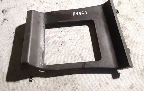 Mitsubishi Pajero Sport I Other interior part mr270055