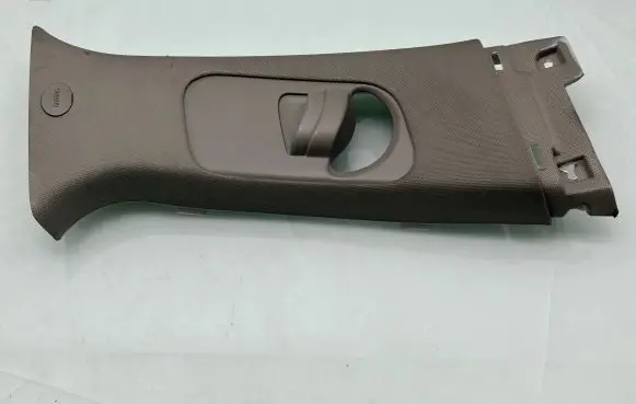KIA Sorento (B) pillar trim (top) 85843C5000