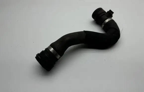 Audi Q5 SQ5 Engine coolant pipe/hose 8R0121055B