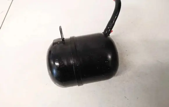 BMW X5 E53 Vacuum air tank 