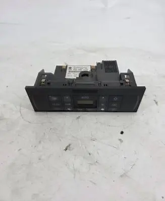 Audi A2 Climate control unit 8Z0820043D 5HB00818504