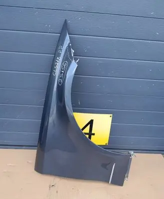 Mercedes-Benz CLS C218 X218 Fender 