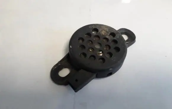 Audi A6 S6 C5 4B Front door speaker 4b0919279