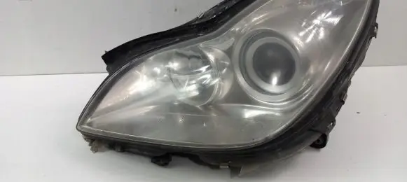 Mercedes-Benz CLS C219 Headlight/headlamp