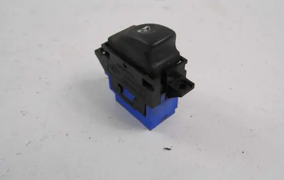 Renault Laguna I Electric window control switch