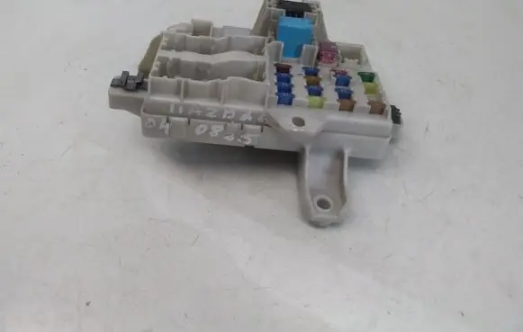 Mazda 6 Fuse module