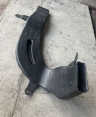 BMW X5 G05 Cabin air duct channel 7434330