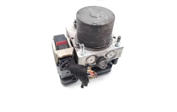 Opel Insignia B ABS Pump 84330137
