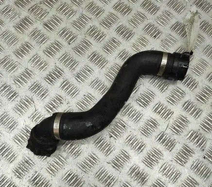 Mercedes-Benz C W205 Engine coolant pipe/hose A2055013382
