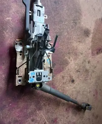 Volkswagen Caddy Steering wheel axle 2K5419501A