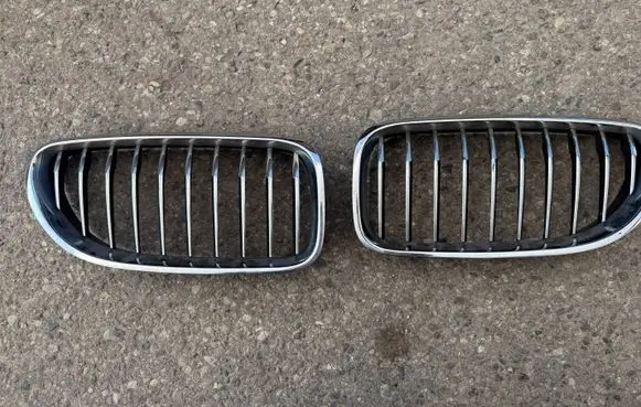 BMW 6 F06 Gran coupe Front bumper upper radiator grill 7212849 7212850