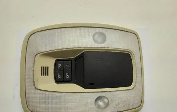 Volvo V70 Front seat light 39860843