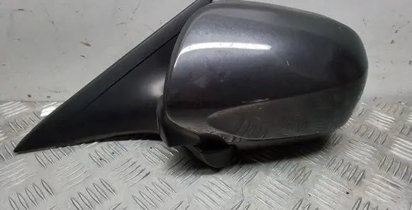Front door electric wing mirror