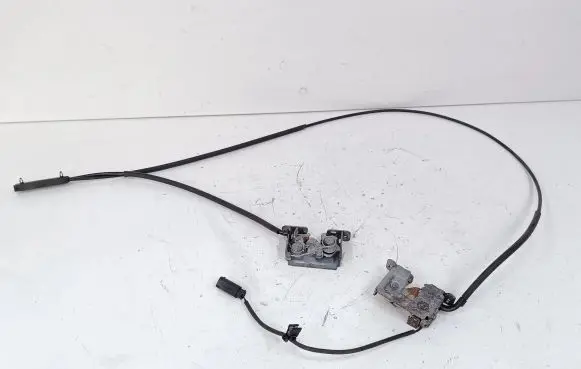 BMW X5M E70 Engine bonnet/hood lock/catch 7184456