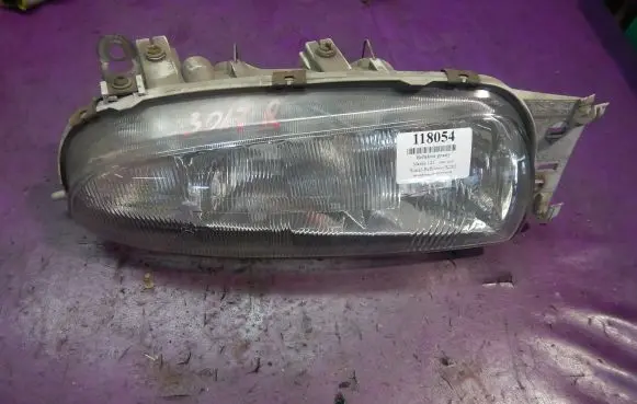 Mazda 121 SM Headlight/headlamp 96FG13005AD