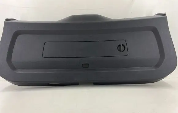 Volvo XC90 Tailgate trim 31389035 39825221