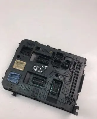 Citroen Berlingo Fuse box set 281201906C