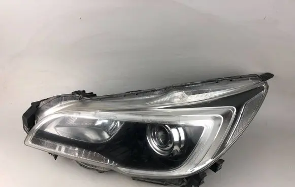 Subaru Outback (BS) Headlight/headlamp