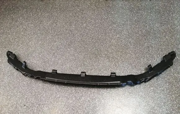 Front bumper foam support bar