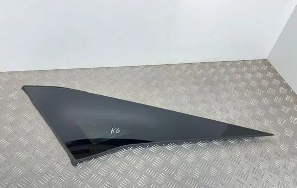 Peugeot 3008 III Rear side window 9845926580 9841052380
