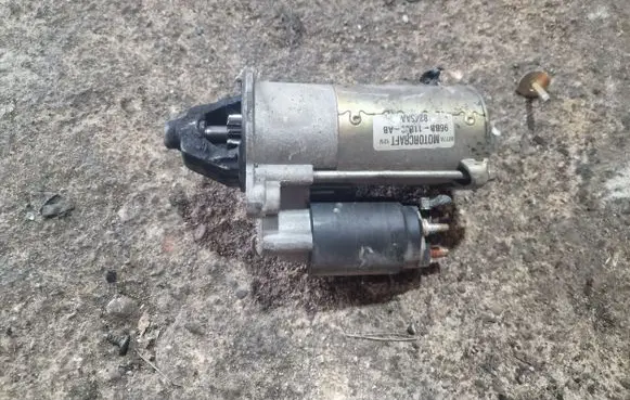 Ford Mondeo MK II Starter motor 96BB110