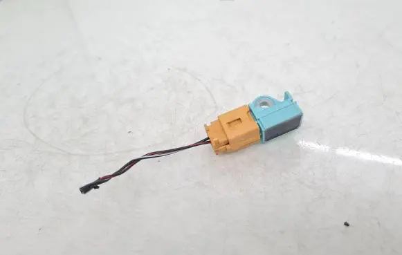 Mazda 6 Airbag deployment crash/impact sensor 5WK43826 57KC0