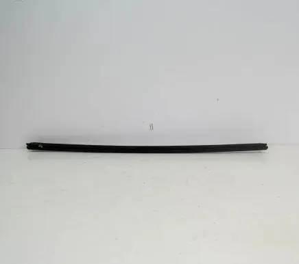 Seat Ibiza IV (6J,6P) Door glass trim 6J3837472