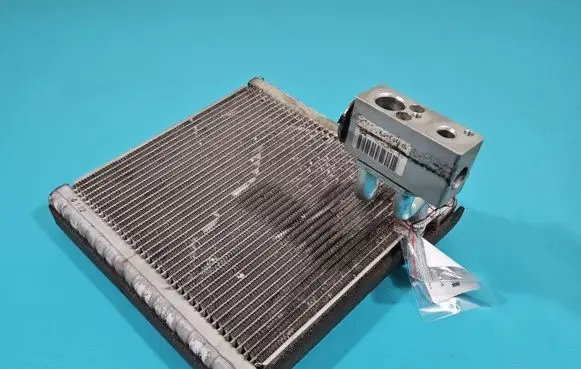 Interior heater climate box assembly