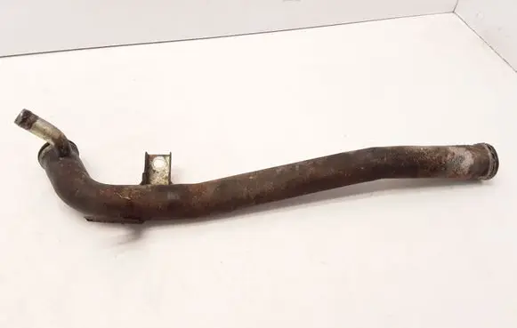 Mitsubishi Lancer Engine coolant pipe/hose