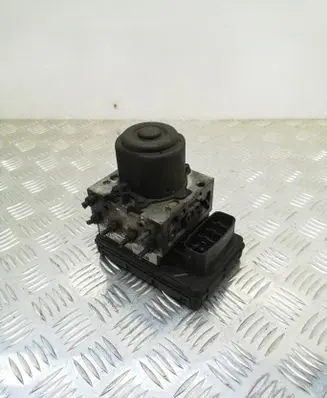 Toyota Avensis Verso ABS Pump 4451044050 8954144050 FBB2610185