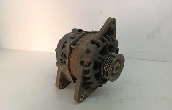 Hyundai Getz Generator/alternator 3730022650