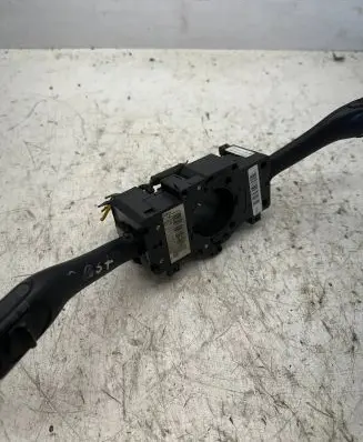 Volkswagen PASSAT B5 Indicator stalk 4B0953503G CZK0301202022 8l0953513g