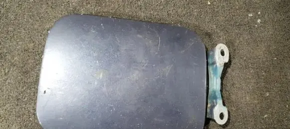 Mitsubishi Galant Fuel tank cap