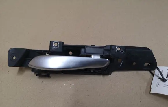 BMW X5 E70 Rear door interior handle 5141697429708 773201 P0117204