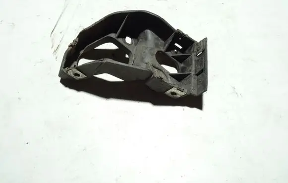 Audi A4 S4 B7 8E 8H Fender mounting bracket 8E0853922D
