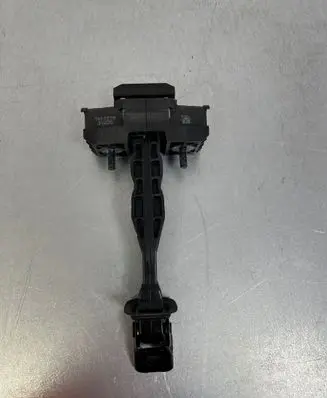 BMW X5 G05 Front door check strap stopper 7431279