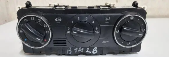 Mercedes-Benz A W169 Climate control unit A1698300585 69780002