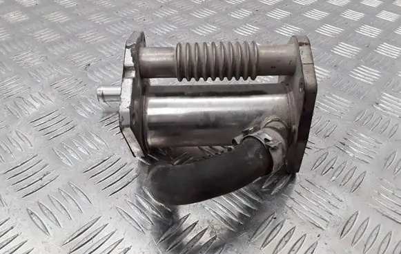 Dacia Sandero EGR valve cooler 147355713R 270711A