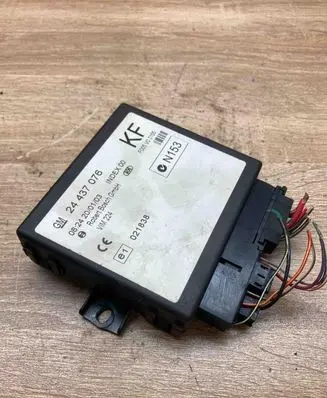 Opel Astra G Comfort/convenience module 24437076 F005V00155