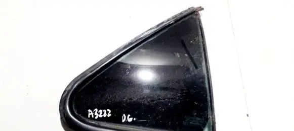 Peugeot 406 Rear vent window glass 43r000685 43r-000685