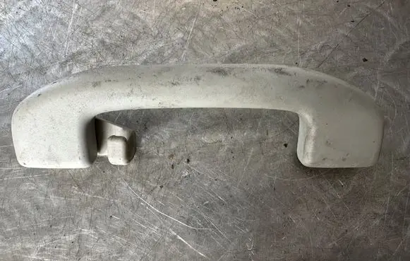 Nissan X-Trail T32 Rear interior roof grab handle