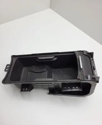 Volkswagen Golf Plus Other center console (tunnel) element 5M0862534D