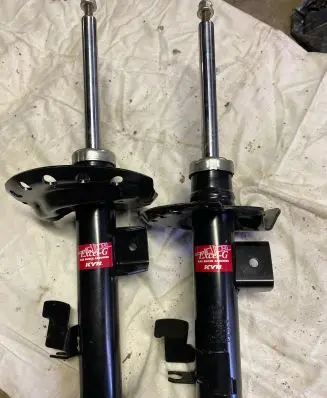 Volvo XC70 Front shock absorber/damper 81891