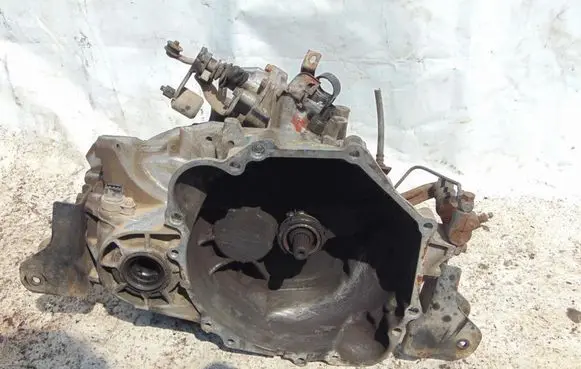 Mitsubishi Space Star Manual 5 speed gearbox MD976985 KF5M421F8AC F5M421F8AC