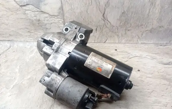BMW 5 E60 E61 Starter motor 0986022020 0986XL1419