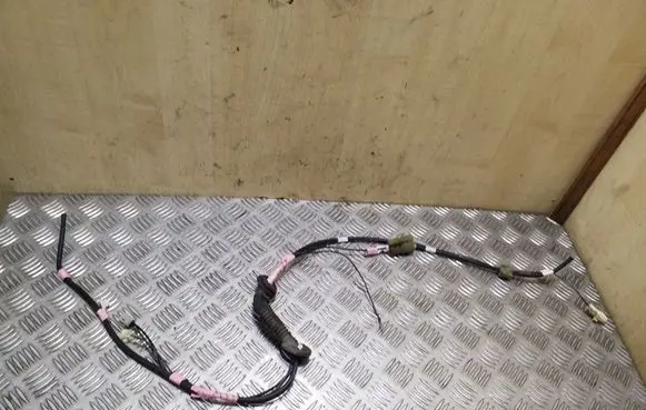 Subaru Outback Tailgate/trunk wiring harness 